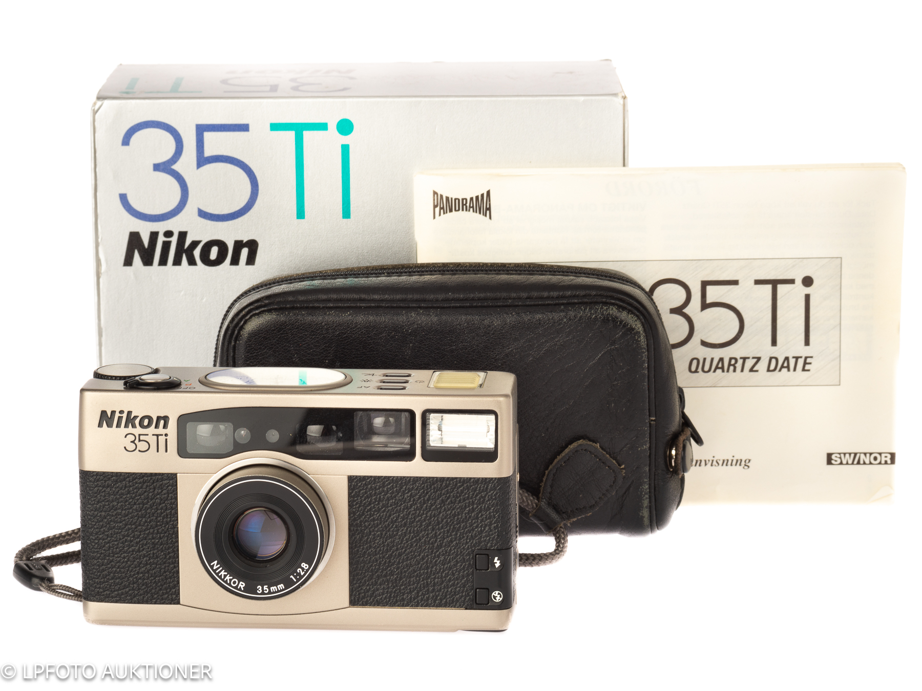 Nikon 35 Ti No.5028396 | Auction lpfoto.se