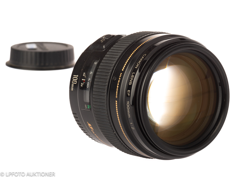 Canon lens EF 2/100mm Ultrasonic No.4300226B