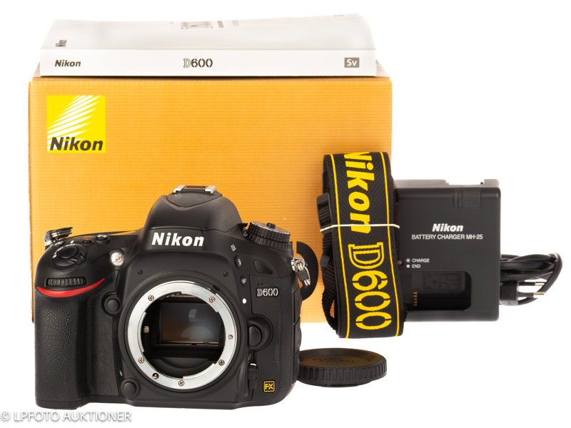 Nikon D600 No.6086487