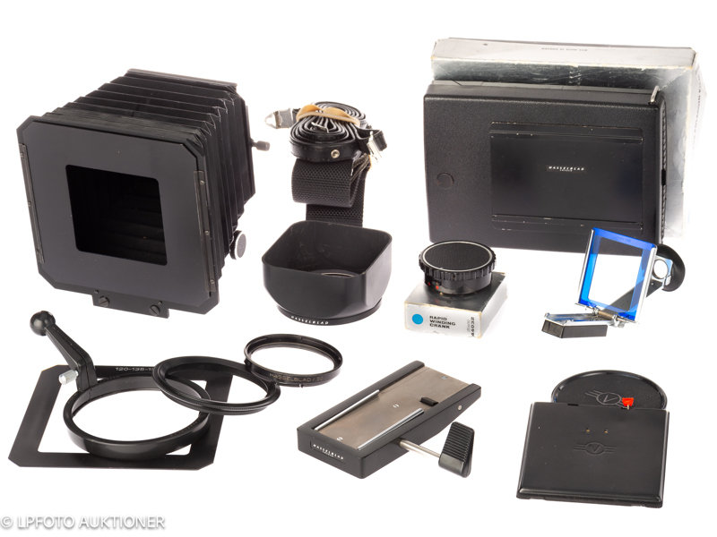 Lot with Hasselblad accessories