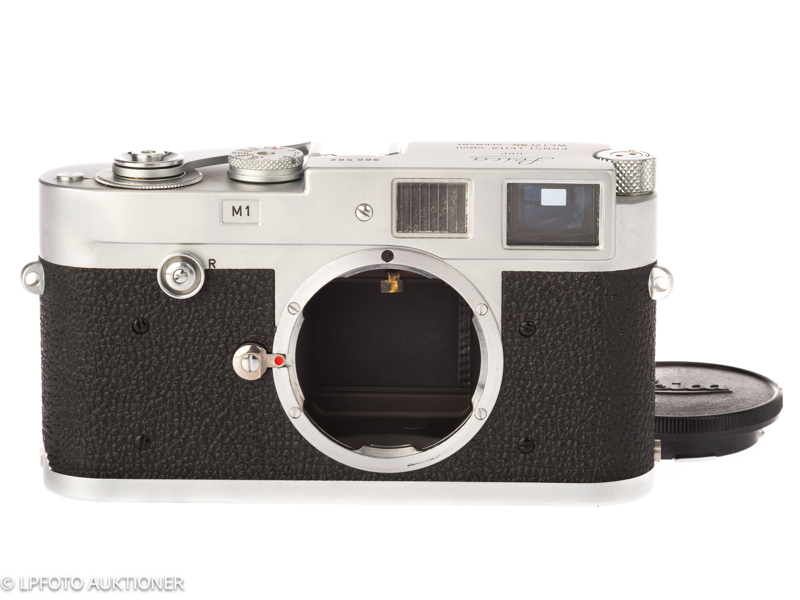 Leica M1 No.966582