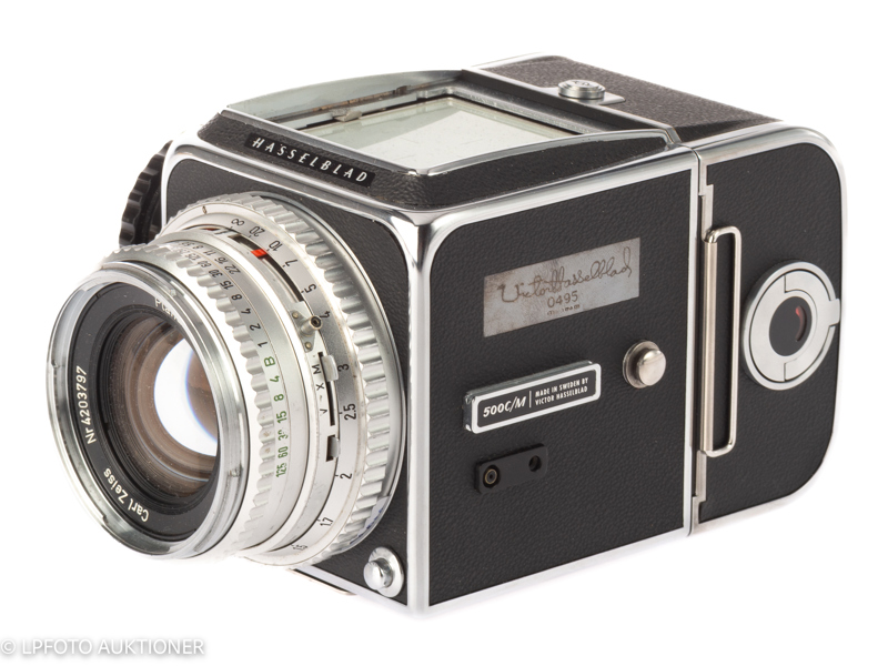 Hasselblad 500C/M ''25th Anniversary'' No.UI 152271