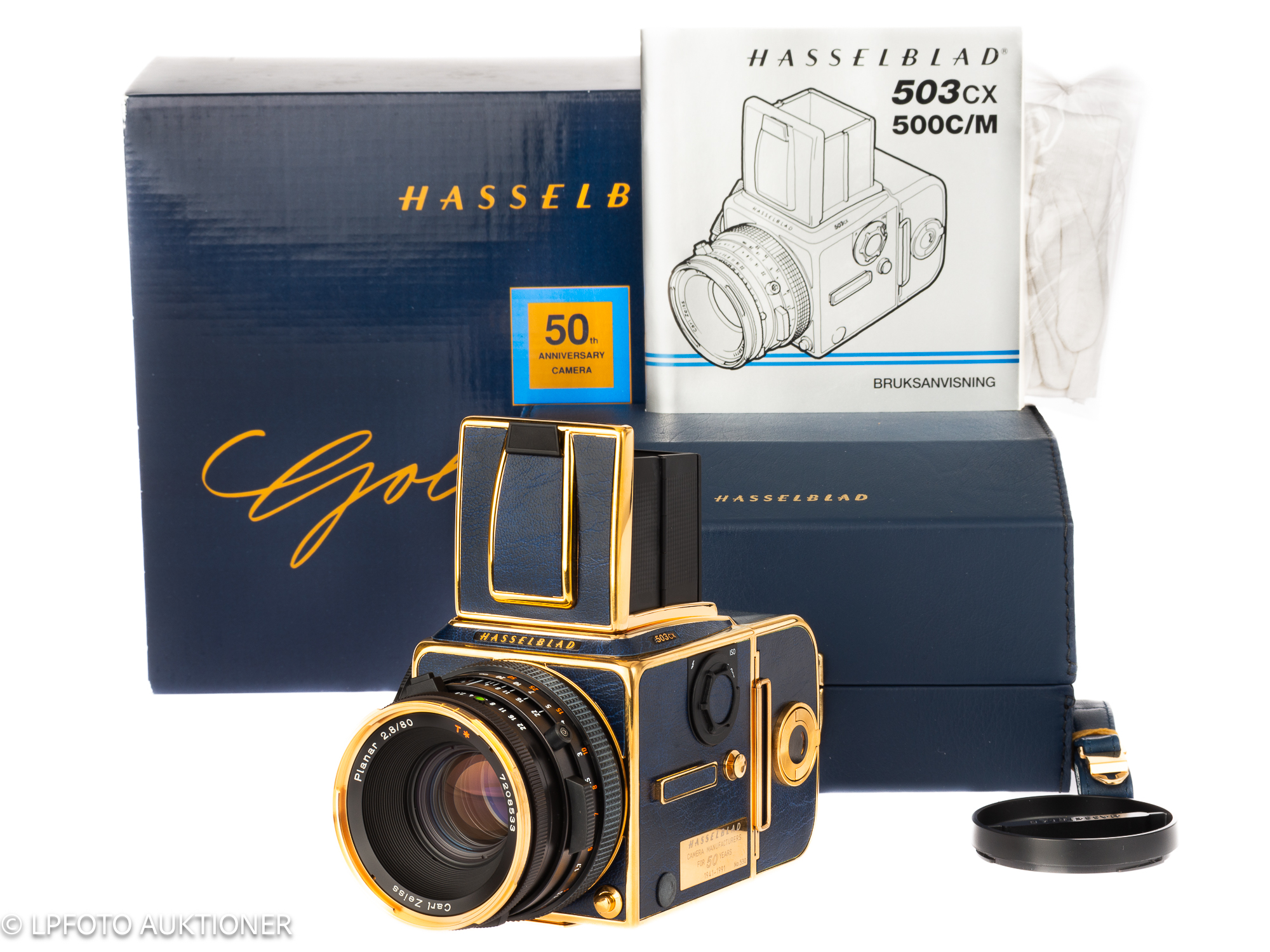 Hasselblad 503CX ''Golden Blue'' No.01EV 1023 | Auction lpfoto.se