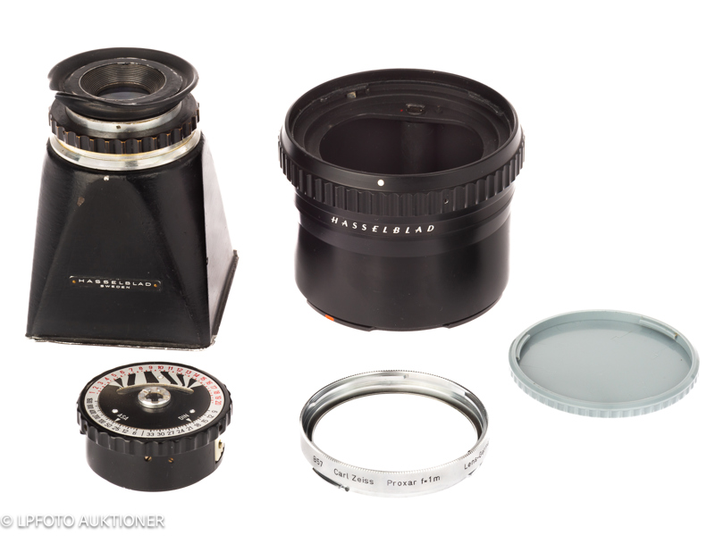 Lot with Hasselblad accessories
