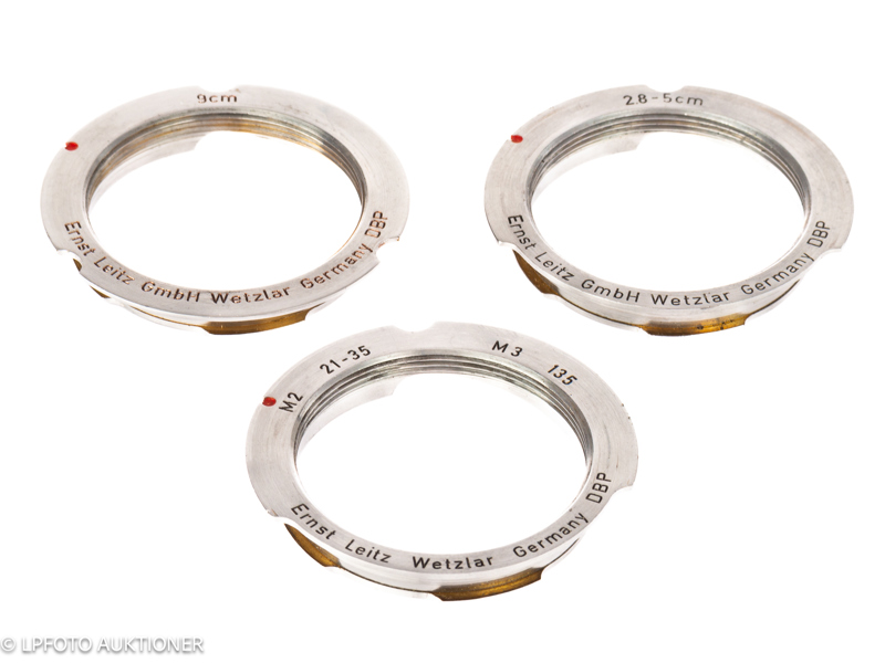 Lot with three Leica adapters