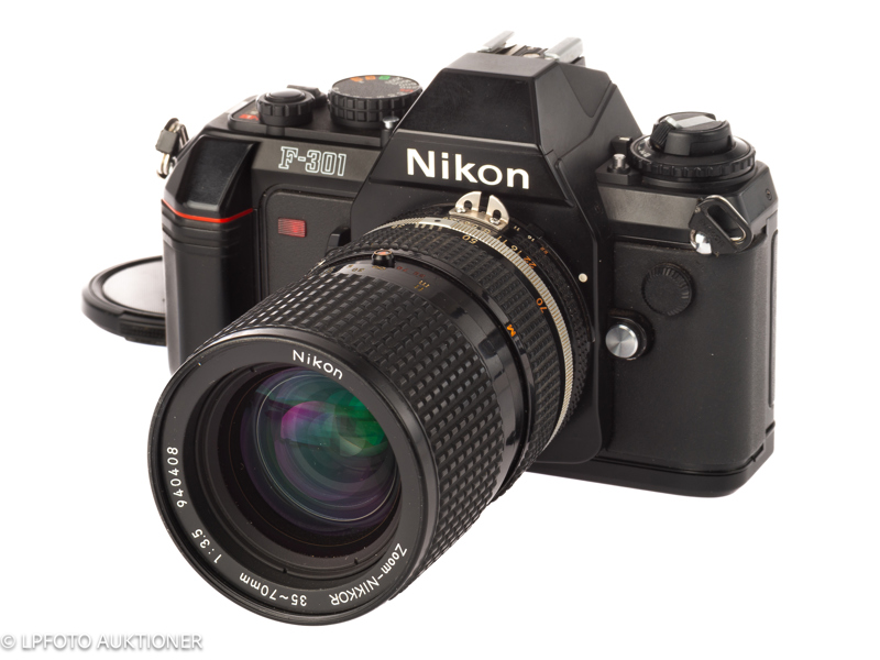 Nikon F-301 No.3366540