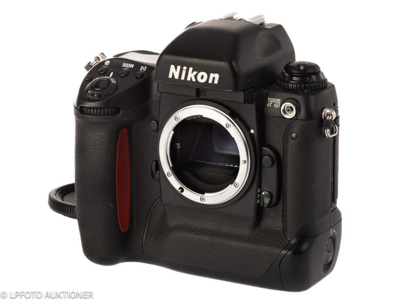 Nikon F5 No.3038351