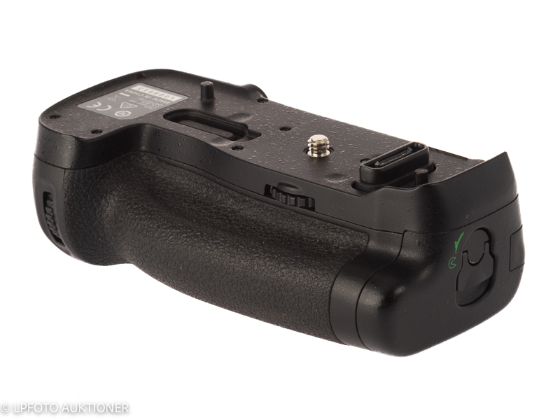 Battery pack MB-D18 No.4008513