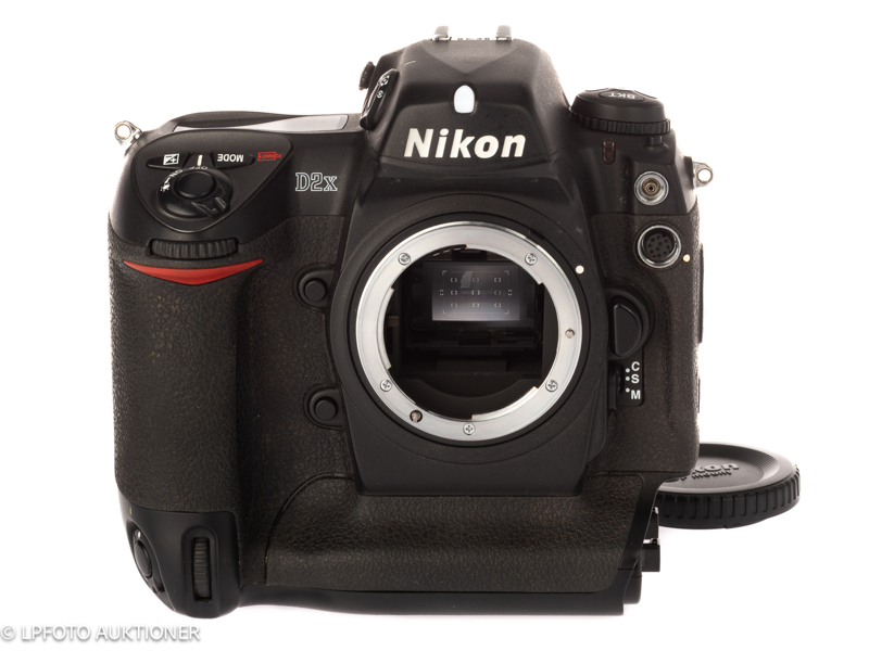 Nikon D2X No.5002473