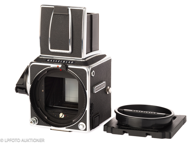 // Hasselblad 2000FCW No.RC 1521688