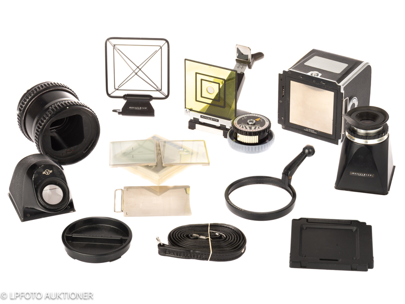 Lot with Hasselblad accessories