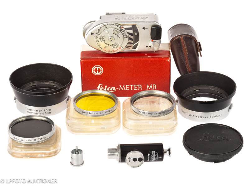 Lot with Leica accessories