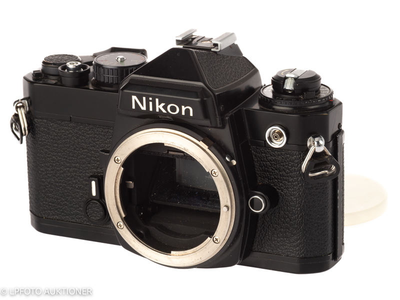 Nikon FE No.4172906
