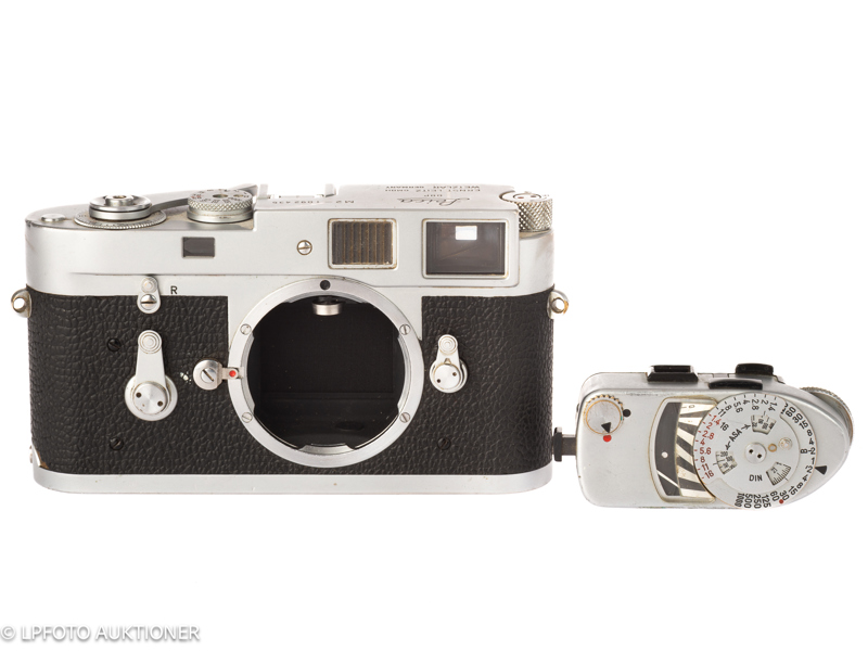 Leica M2 No.1092435