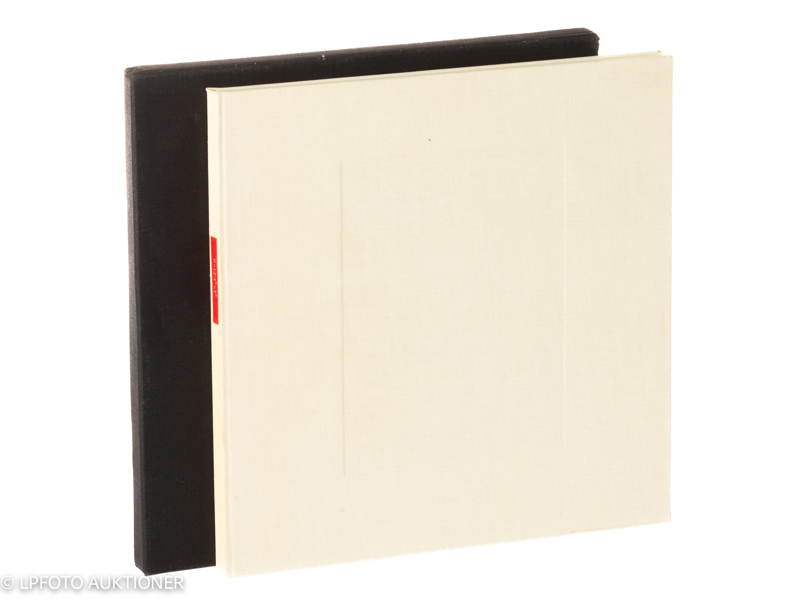 Björn Dawidsson. 9x12/4"x5"