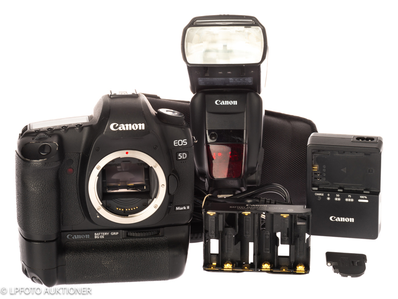 Canon EOS 5D mark II No.0330234628