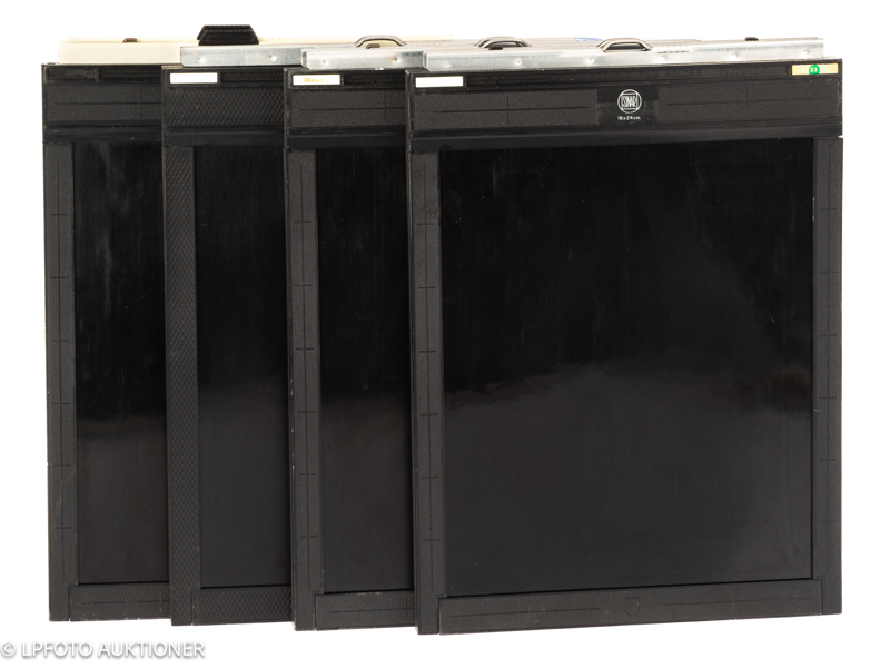 Lot with four 18x24cm cut film holders