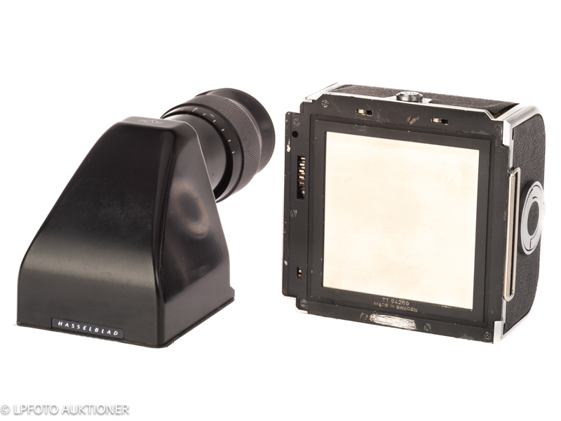 Lot with Hasselblad Prism viewfinder HC 4 and C12 Back