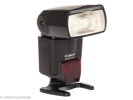 Lot with Canon Speedlite 580EX No.373568 and two extenders