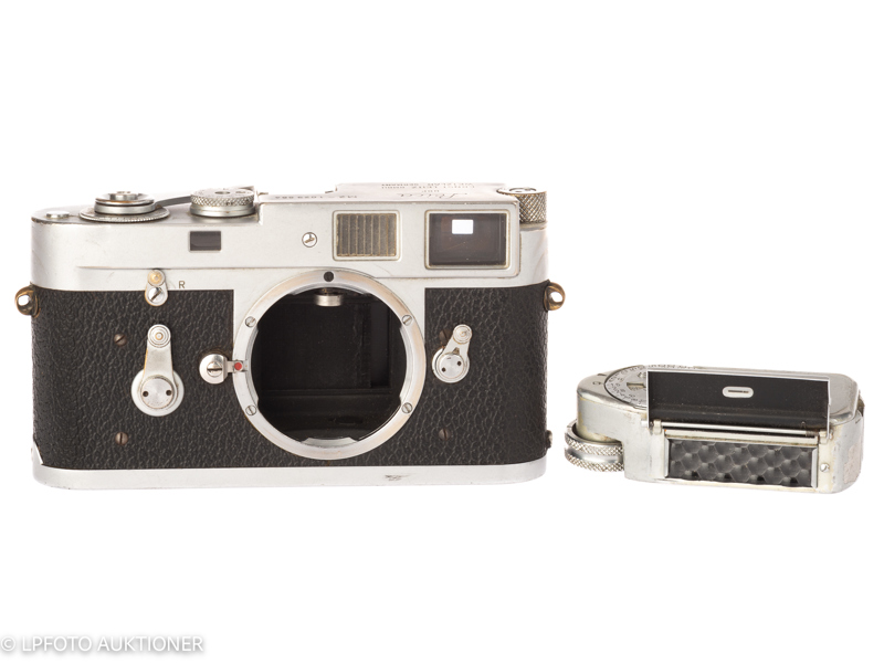 Leica M2 No.1029864