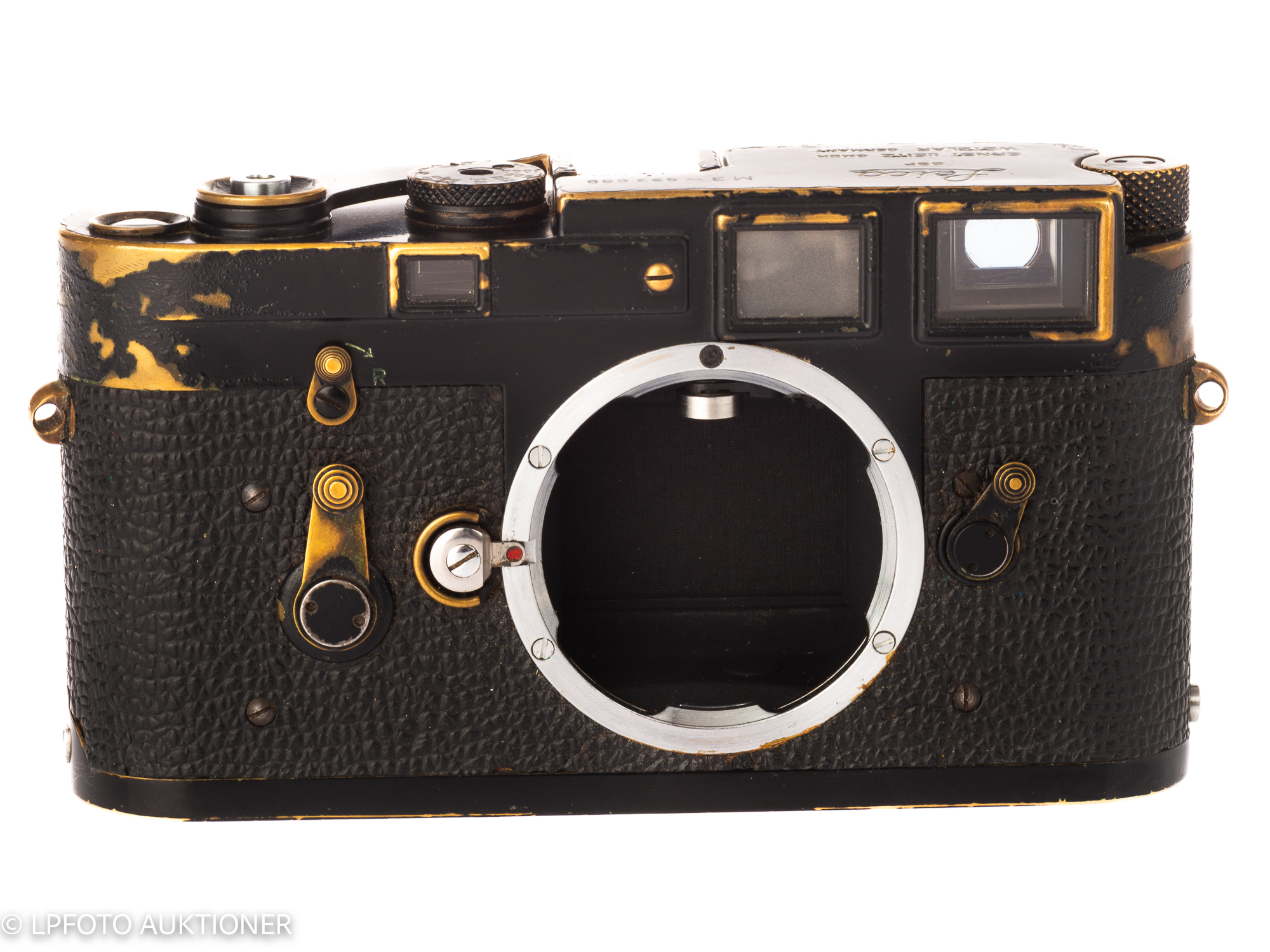 Leica M3 No.993689 | Auction