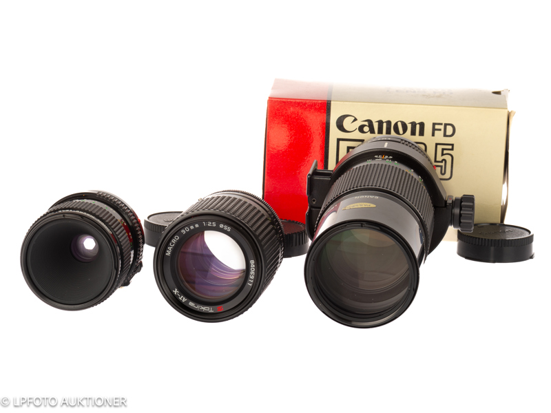 Lot with 3 macro lenses for Canon FD