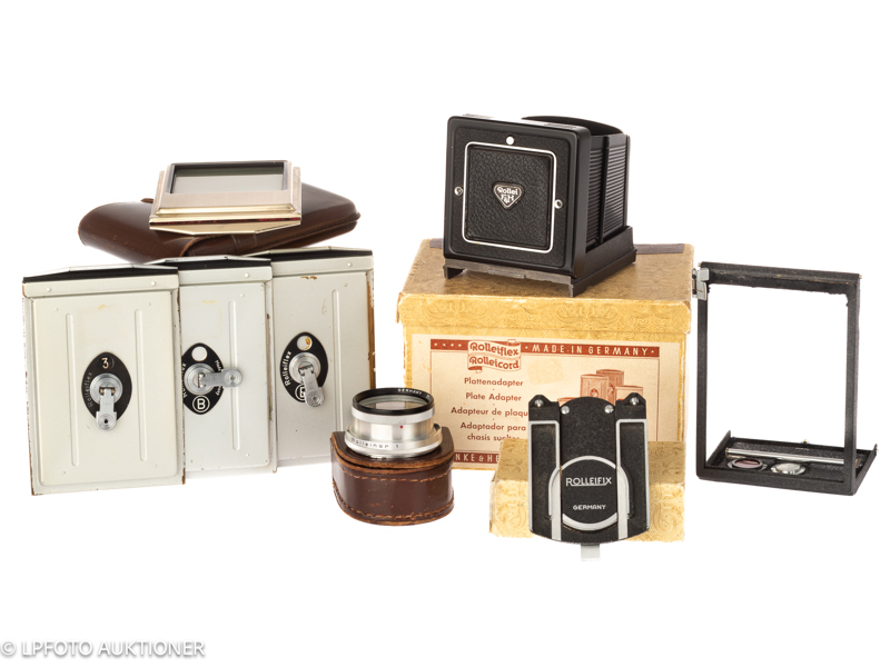 Lot with Rolleiflex Accessories_56049a_8de6660c5fe2bbc_lg.jpeg