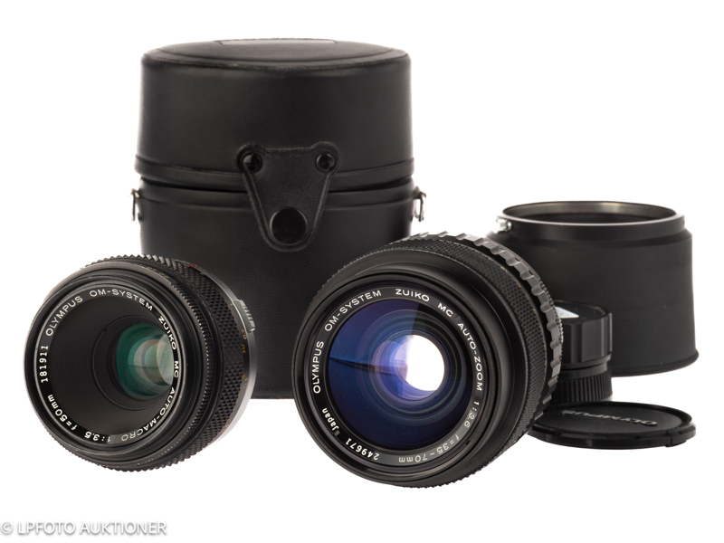 Lot with 2 Olympus OM lenses