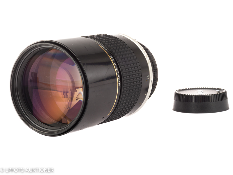 Nikkor ED* 2.8/180mm No.439246. 