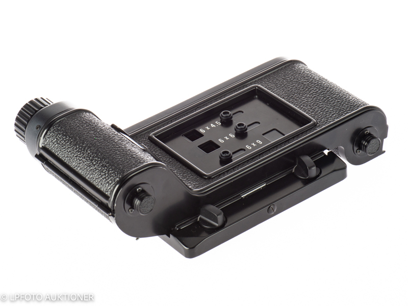 Mamiya 6x9 roll film holder | Auction lpfoto.se