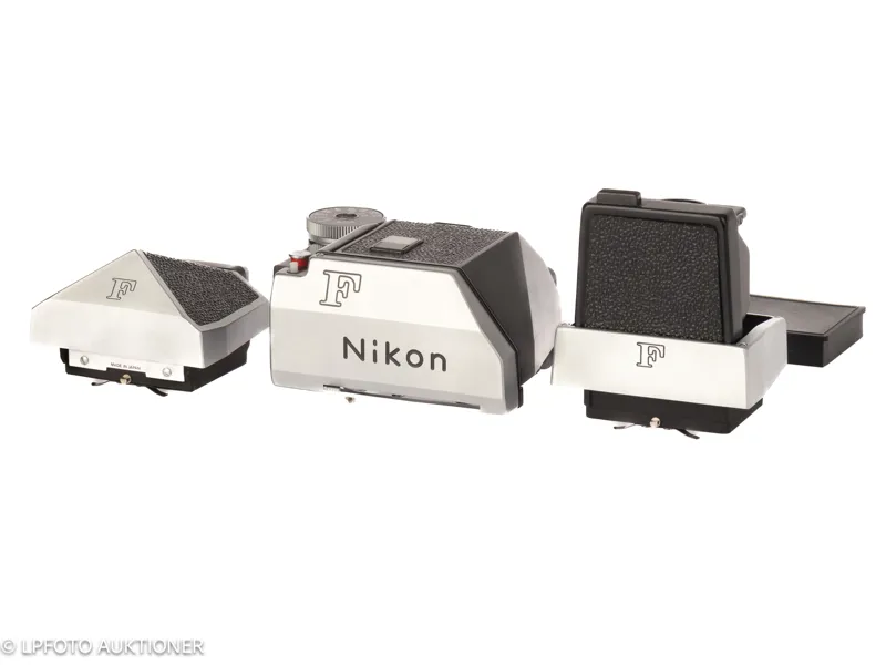 Lot with 3 Nikon F finders