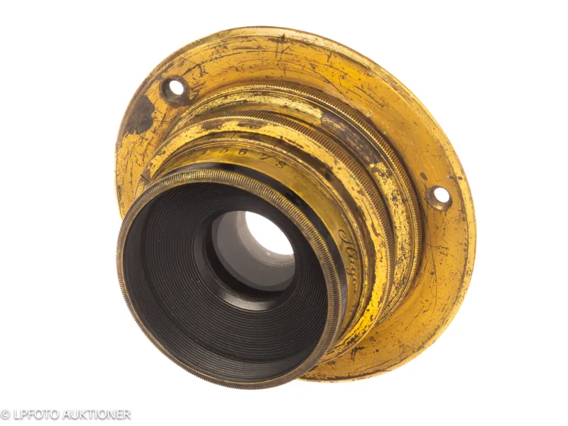Hugo Meyer & Görlitz No.600 brass lens