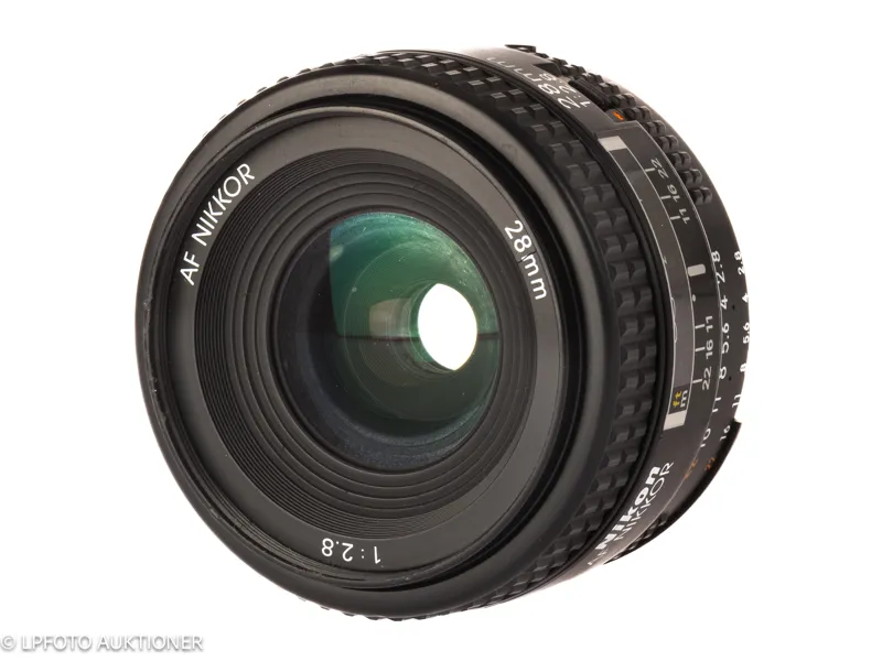 Nikkor AF 2.8/28mm No.308682