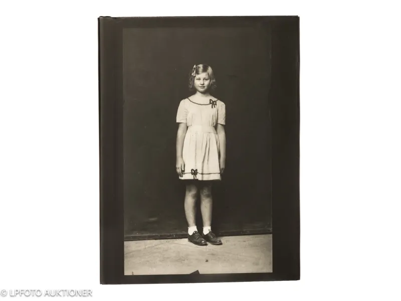 Mike Disfarmer. Heber Springs Portraits 1939-1946