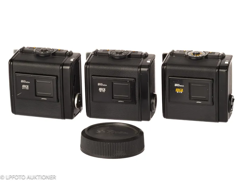 Lot with 3 Zenza Bronica SQ film backs