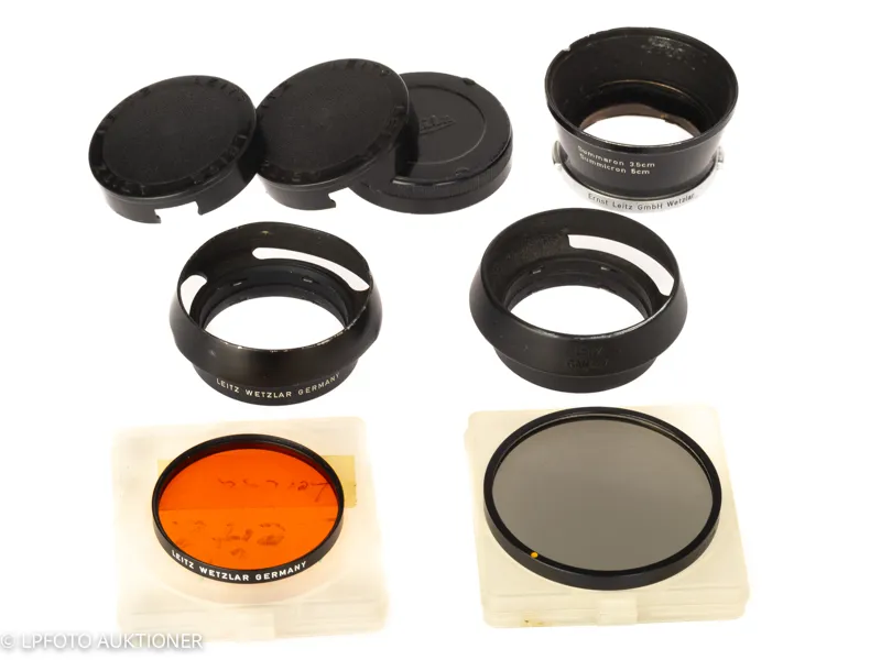 Lot with Leitz accessories