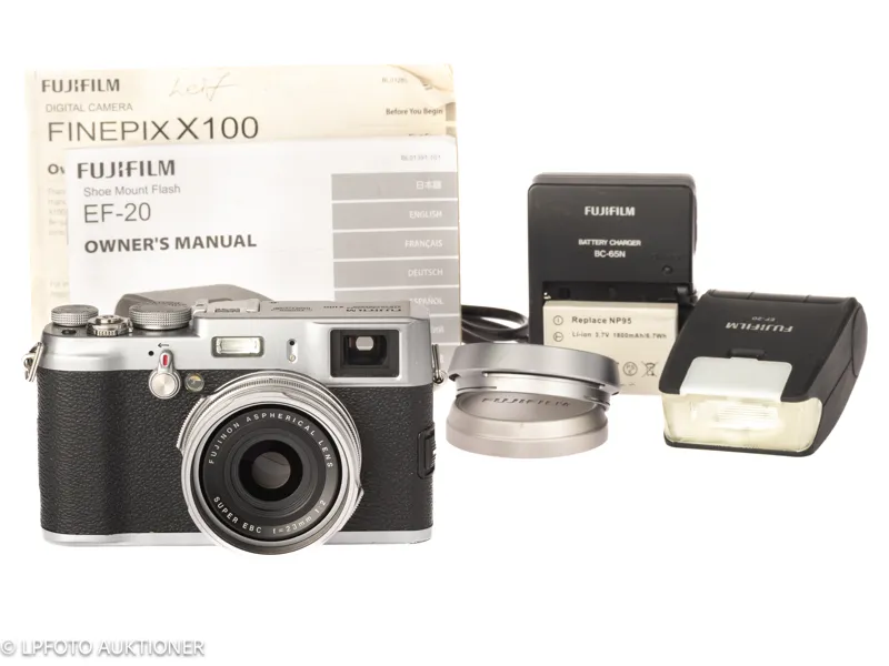 Fujifilm X100 No.13M05951