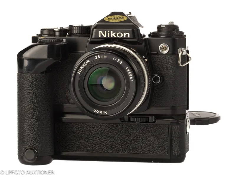 Nikon FE No.3910845