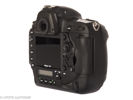 Nikon D4 No.2031052