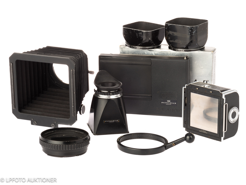 Lot with hasselblad accessories